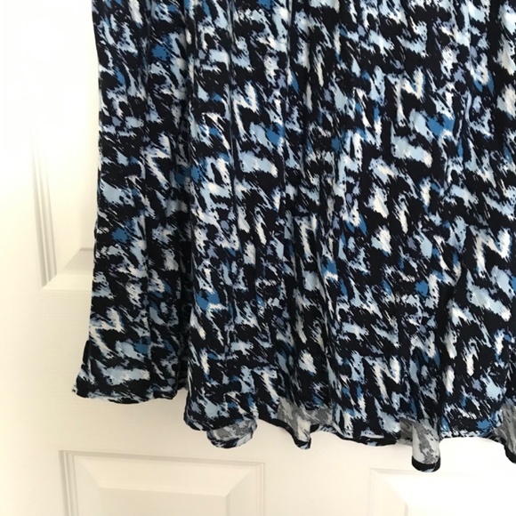 Suzy Shier Abstract Patterned Maxi Skirt L Blue Black - Picture 4 of 9